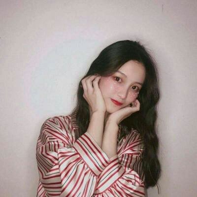 尴尬！中国女排联赛4队热身遭美国球队横扫，对手全是大学生